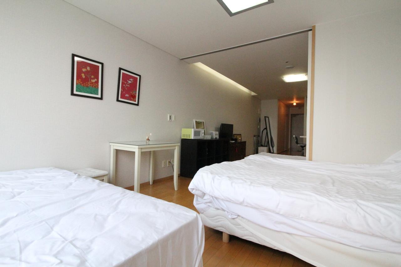 Gangnam Galaxy Lux Apt Gwacheon Buitenkant foto