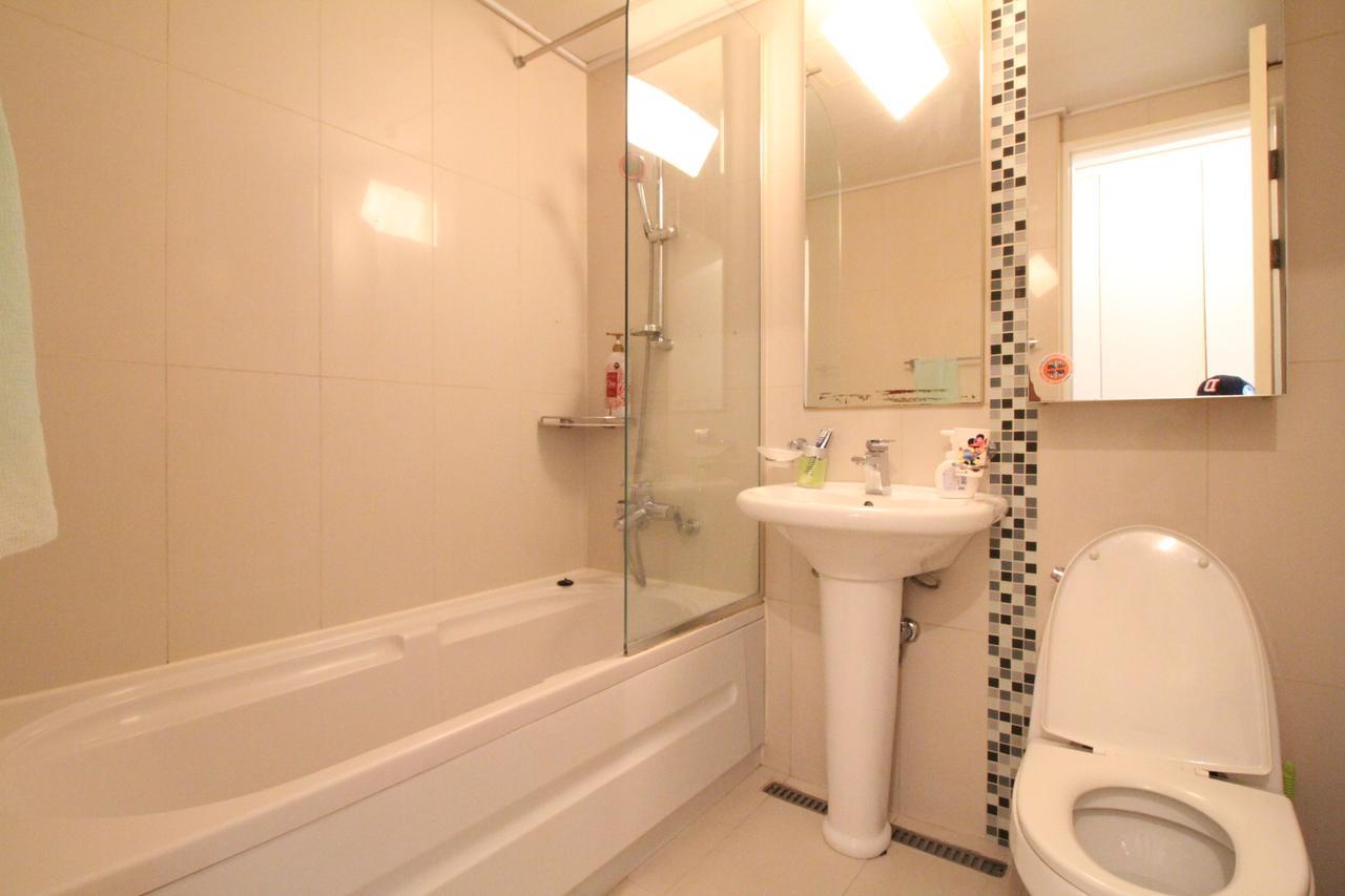 Gangnam Galaxy Lux Apt Gwacheon Buitenkant foto
